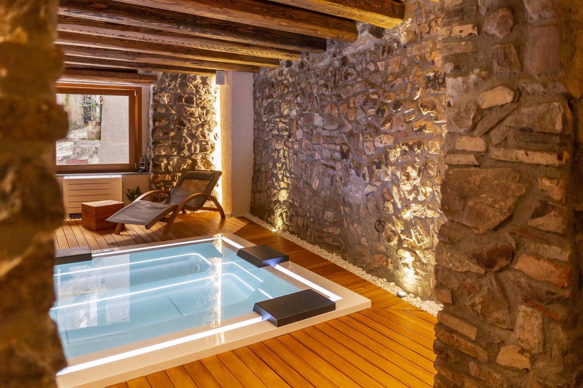 Porta Soprana Luxury Guest House&spa Couette-café