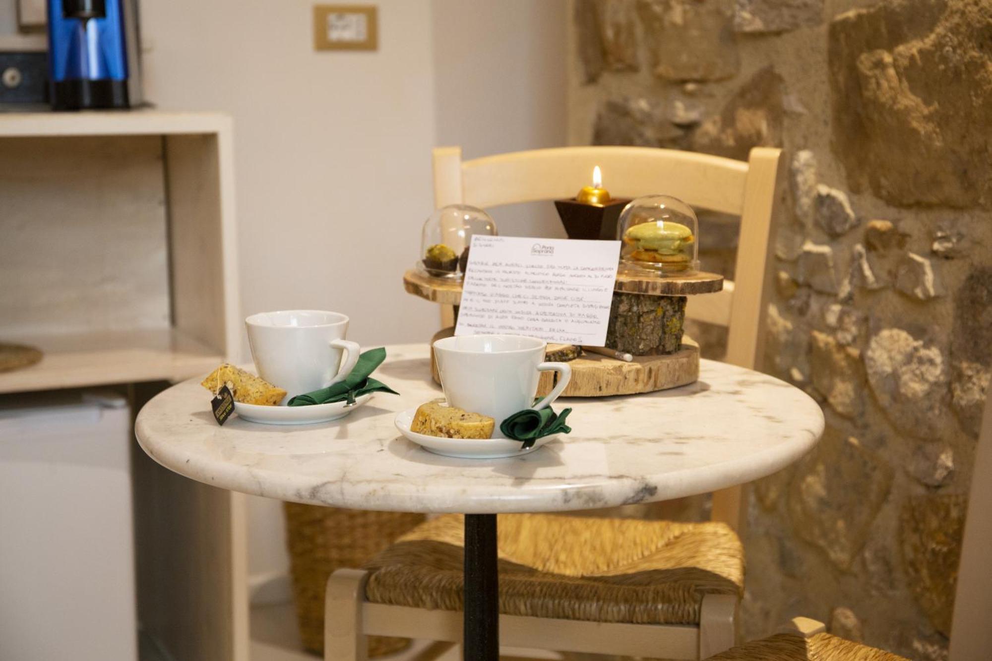 Bed & Breakfast Porta Soprana Luxury & *